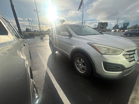 Used 2014 Hyundai Santa Fe Sport AWD/4WD image 2