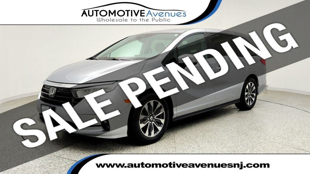 Used 2023 Honda Odyssey EX-L image 1