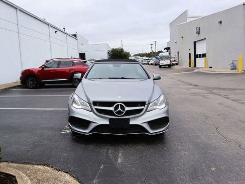 Used 2014 Mercedes-Benz E 550 Cabriolet image 8