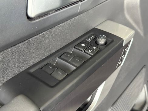 Used 2024 Toyota Tundra Platinum image 17