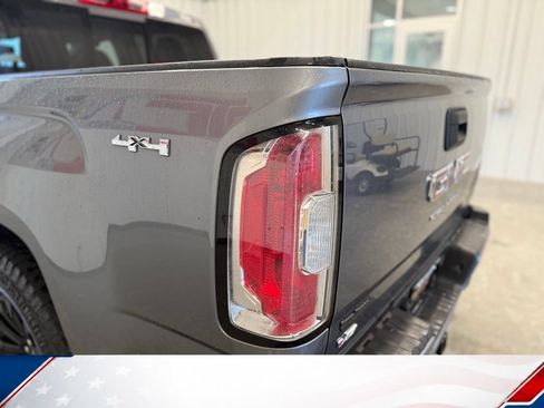 Used 2021 GMC Canyon Elevation w/ Trailering Package AWD/4WD image 15