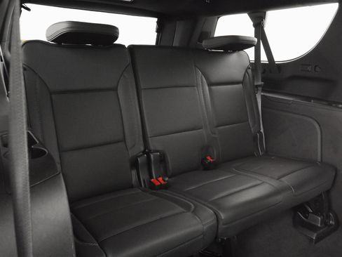 Used 2023 GMC Yukon XL Denali w/ Denali Reserve Package image 29