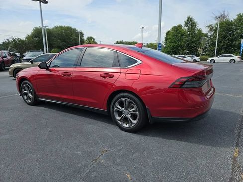 Used 2023 Honda Accord EX image 10