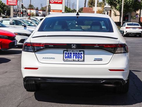 Used 2025 Honda Accord Sport image 12
