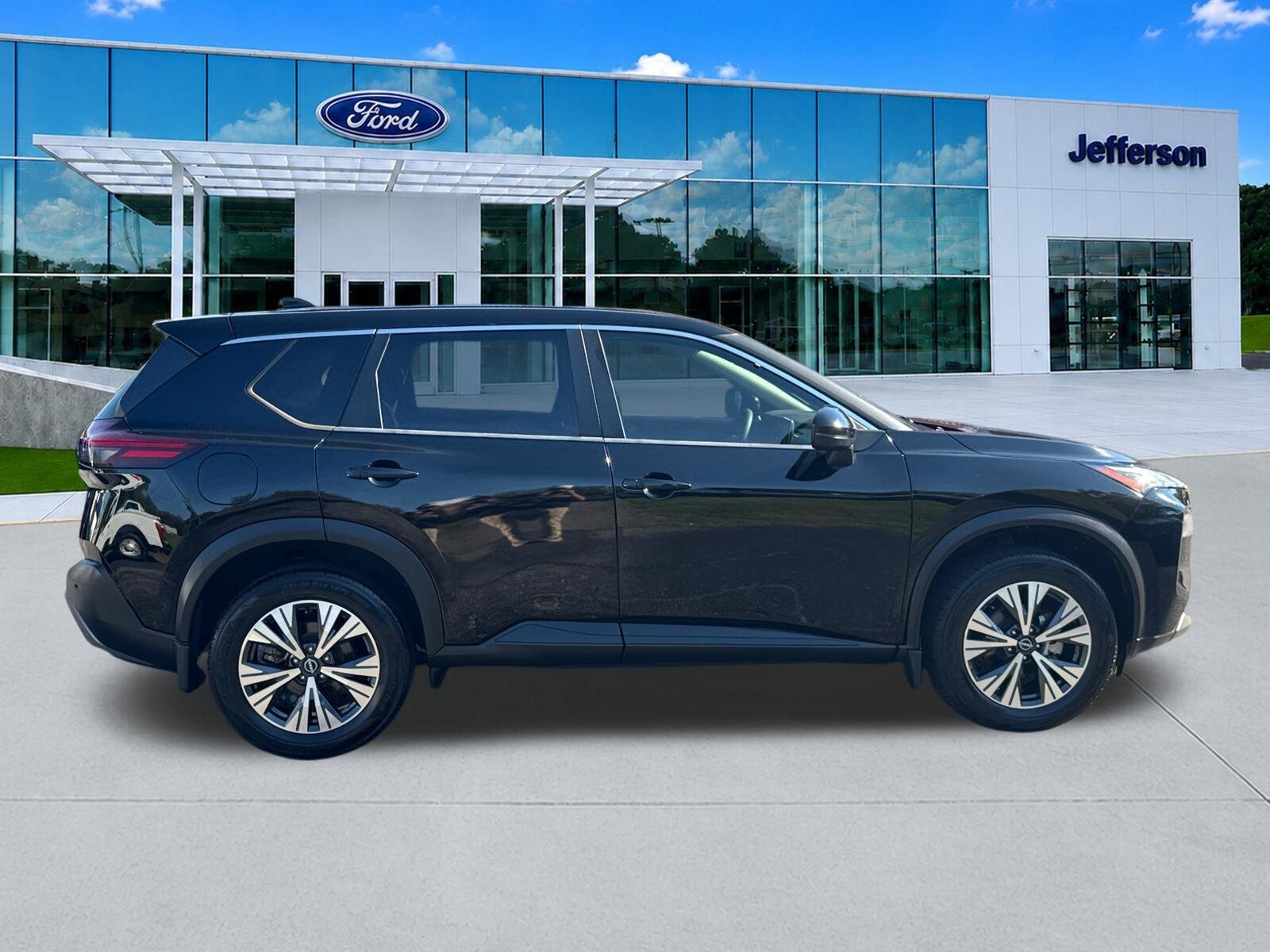 Used 2022 Nissan Rogue SV FWD image 8