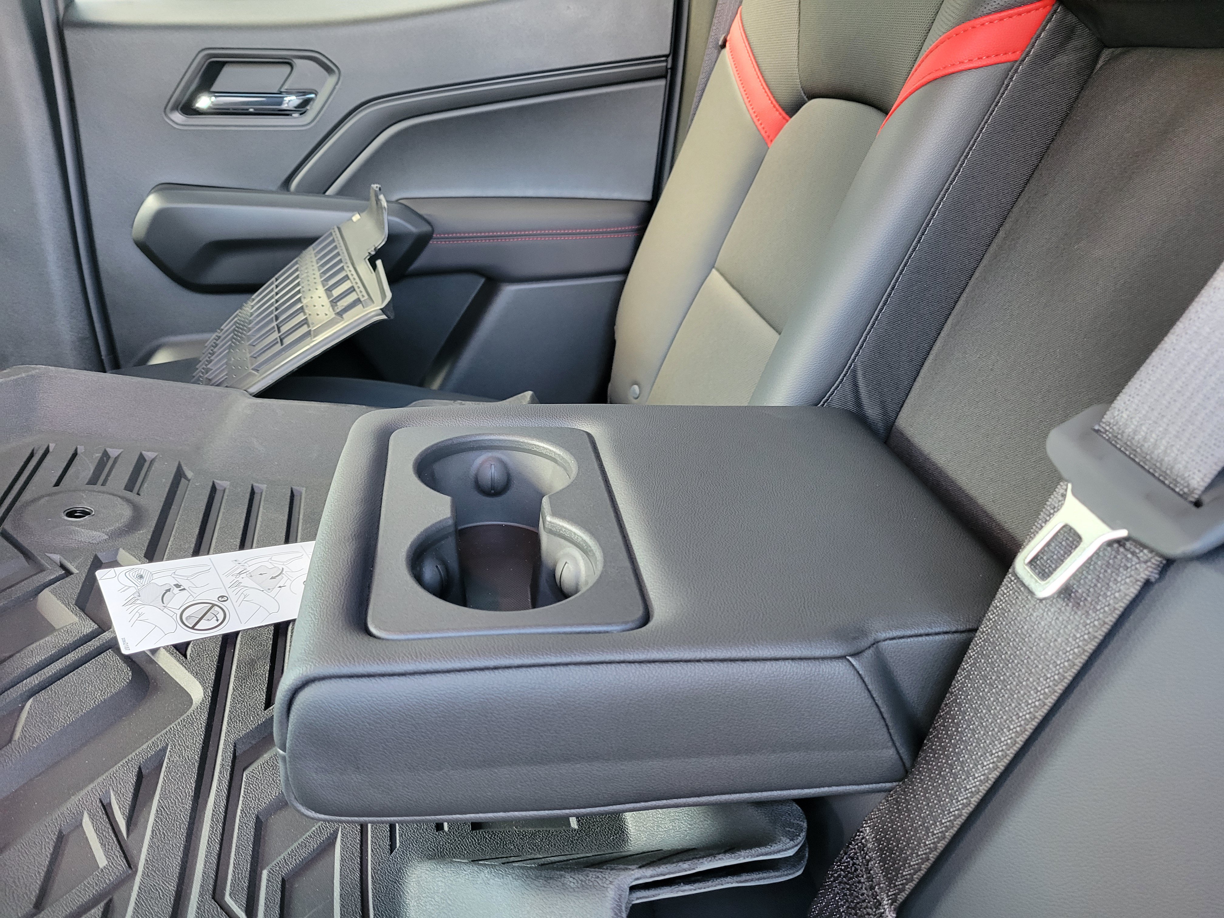 New 2026 Chevrolet Colorado Z71 w/ Technology Package AWD/4WD image 37