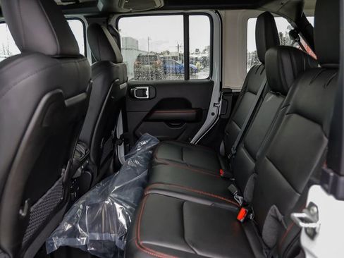 New 2026 Jeep Wrangler Unlimited Rubicon image 23