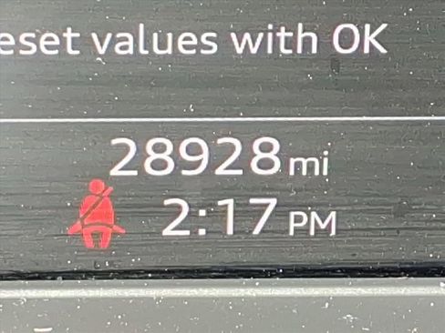 Used 2023 Audi Q5 2.0T Premium Plus w/ Premium Plus Package image 27