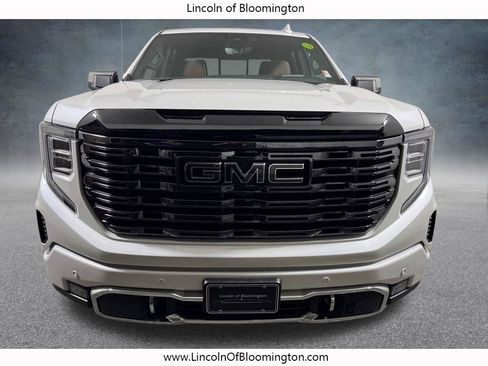 Used 2025 GMC Sierra 1500 Denali Ultimate AWD/4WD image 11