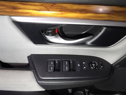 Used 2021 Honda CR-V EX image 10