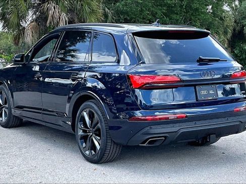 New 2026 Audi Q7 3.0T Premium Plus AWD/4WD image 7