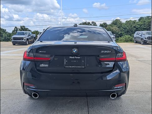 Used 2025 BMW 330i xDrive Sedan w/ Premium Package AWD/4WD image 8