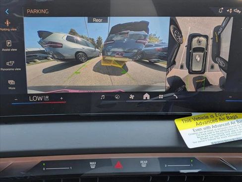 Used 2025 BMW X3 xDrive30i w/ Premium Package AWD/4WD image 12