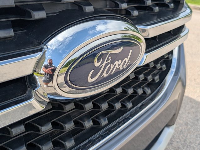 Used 2024 Ford Ranger XLT w/ FX4 Off-Road Package AWD/4WD image 5
