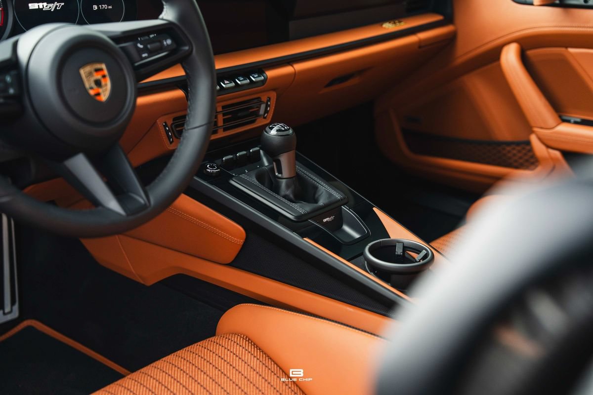 Used 2024 Porsche 911 GT2 RS RWD image 35