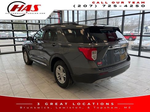 Used 2020 Ford Explorer XLT w/ Equipment Group 202A image 3
