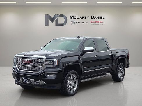 Certified 2018 GMC Sierra 1500 Denali w/ Denali Ultimate Package image 2