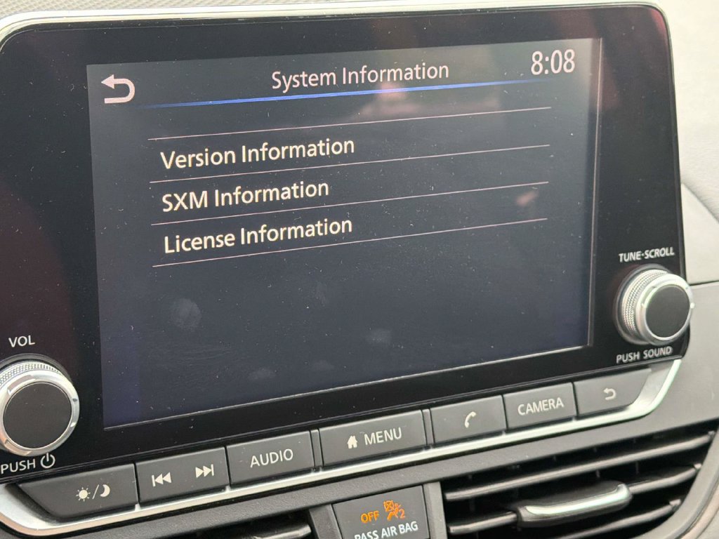 Used 2025 Nissan Altima 2.5 SV FWD image 23