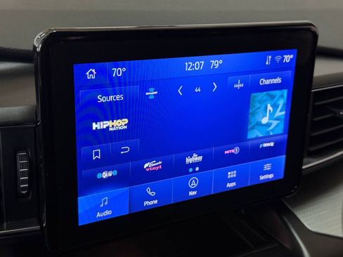 Used 2020 Ford Explorer XLT w/ Equipment Group 202A RWD image 56