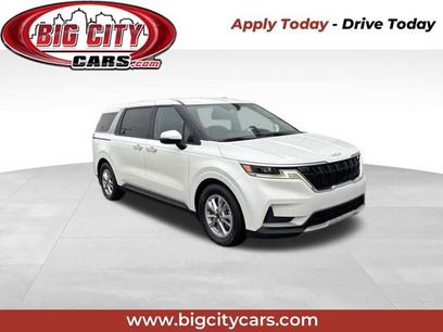 Used 2022 Kia Carnival LX
