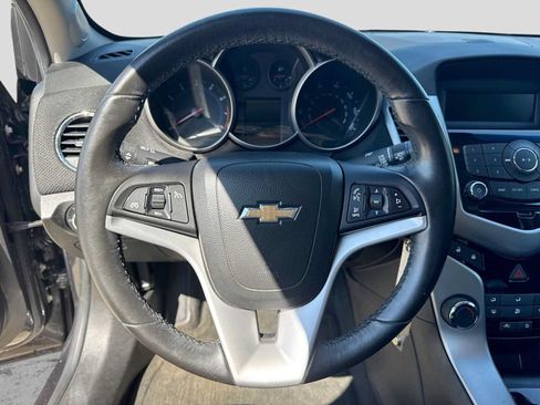 Used 2014 Chevrolet Cruze LT FWD image 21