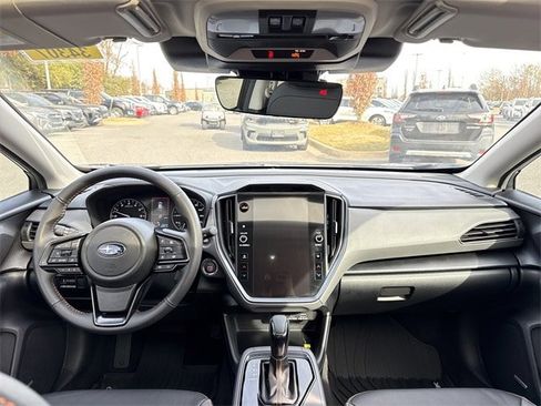 Used 2025 Subaru Crosstrek 2.5i Limited w/ Popular Package #3A image 27
