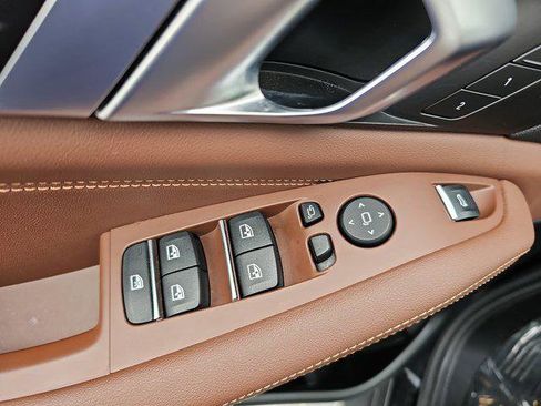 Used 2023 BMW X5 xDrive45e w/ Climate Comfort Package image 28