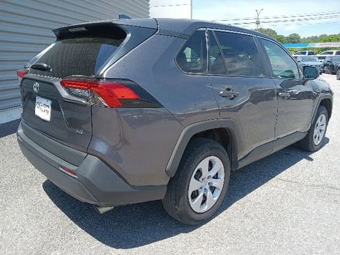 Used 2024 Toyota RAV4 LE FWD image 3