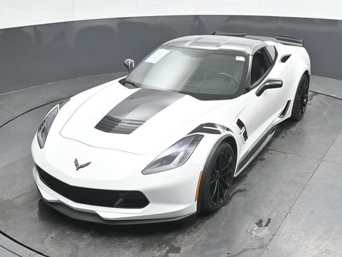 Used 2017 Chevrolet Corvette Grand Sport RWD image 36