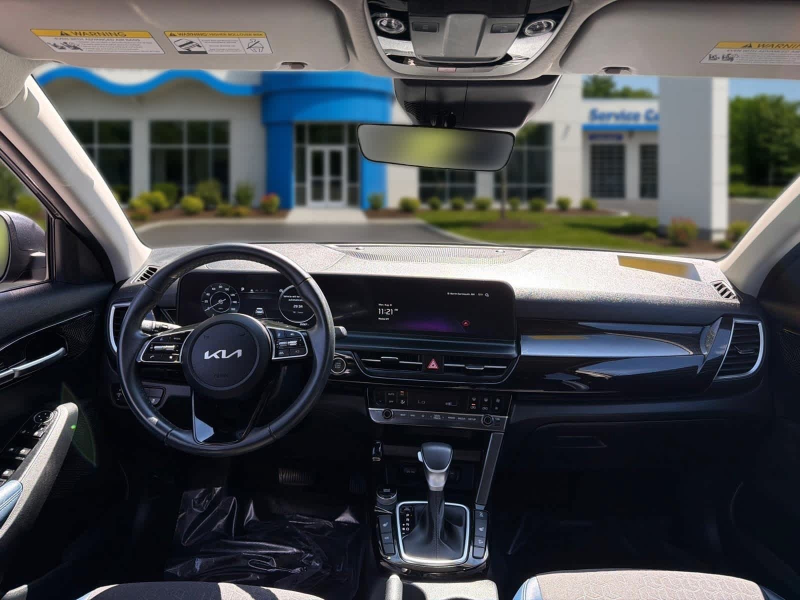 Used 2024 Kia Seltos S AWD/4WD image 29