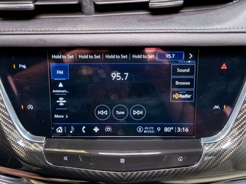 Used 2021 Cadillac XT6 Sport AWD/4WD image 20