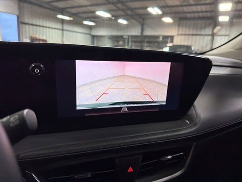 Used 2024 Buick Encore GX Sport Touring image 25