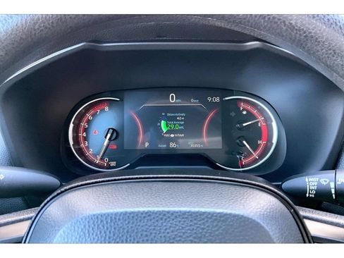 Used 2025 Toyota RAV4 XLE FWD image 23