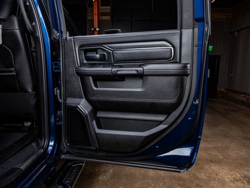 Used 2024 RAM 2500 Limited image 38