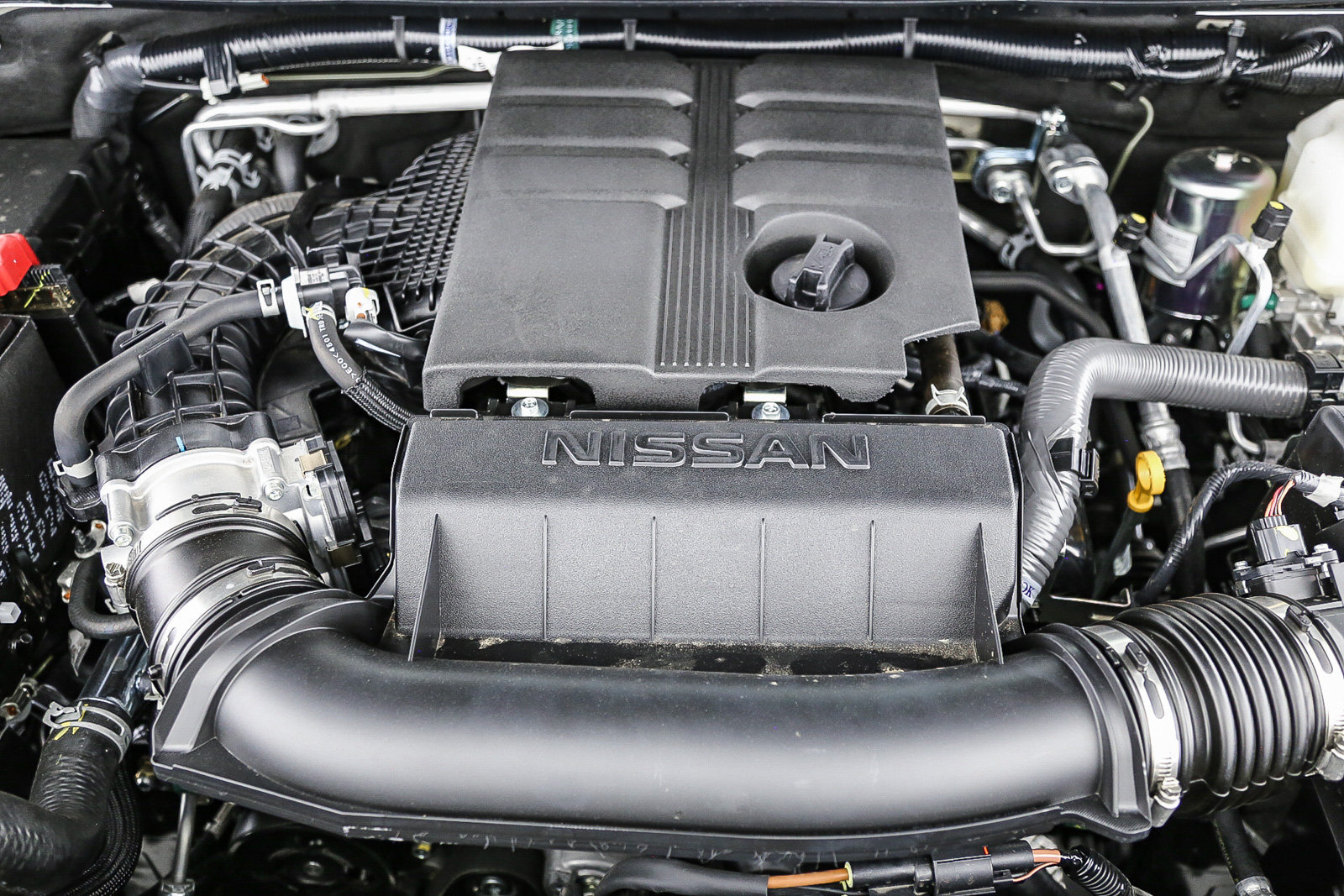 Used 2025 Nissan Frontier SV RWD image 13
