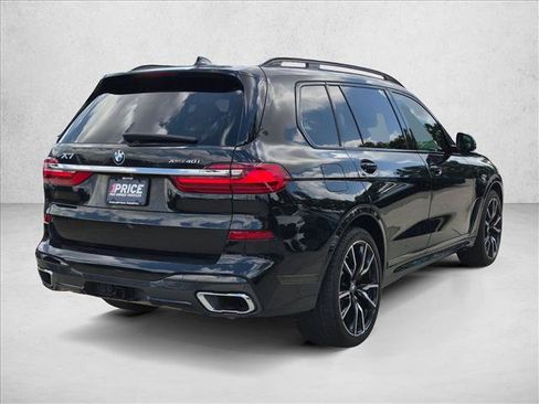 Used 2021 BMW X7 xDrive40i w/ M Sport Package AWD/4WD image 5