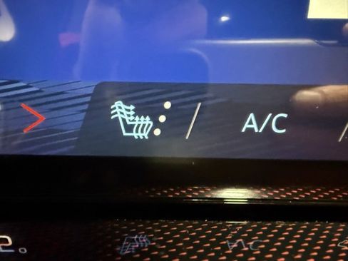 New 2026 Chevrolet Traverse Z71 w/ Driver Confidence Package image 22