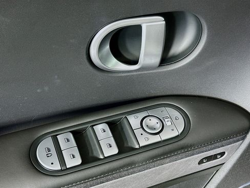 Used 2024 Hyundai Ioniq 5 Limited RWD image 15
