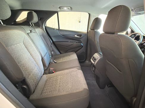 Used 2022 Chevrolet Equinox LT image 28