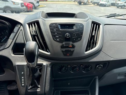 Used 2019 Ford Transit 250 130 Low Roof w/ Exterior Upgrade Package RWD image 10