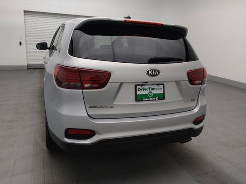 Used 2020 Kia Sorento FWD V6 image 6
