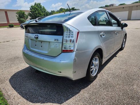Used 2010 Toyota Prius One FWD image 17