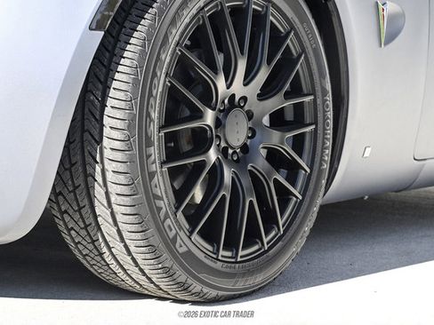 Used 2009 Pontiac Solstice GXP w/ Premium Package RWD image 71