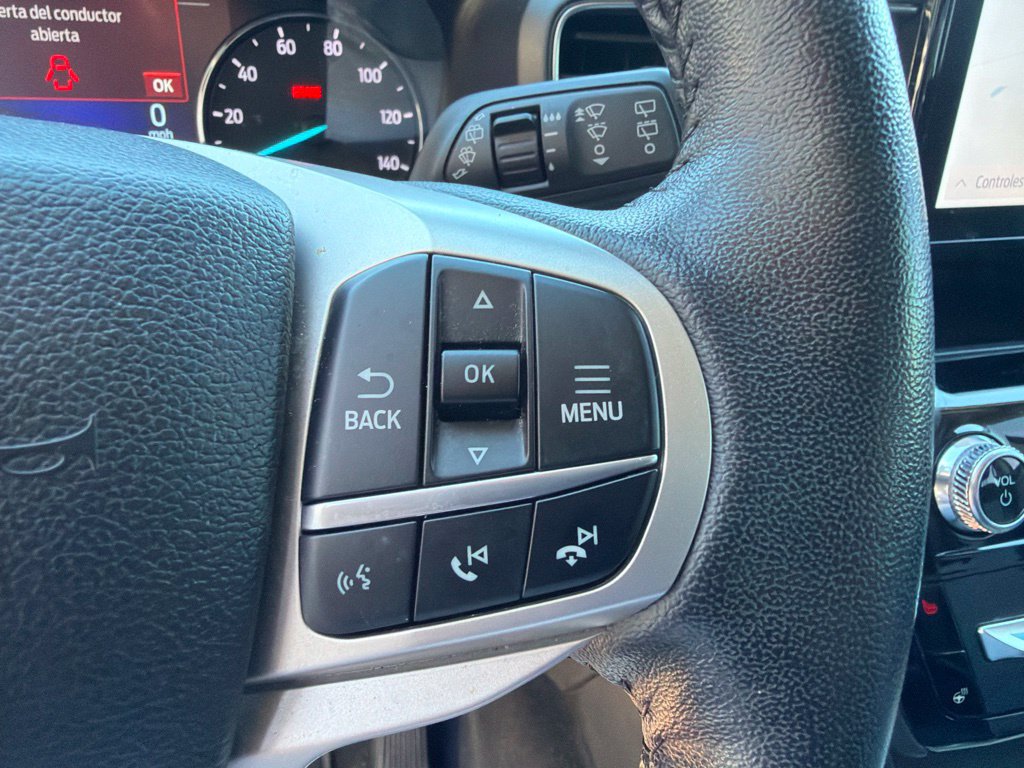 Used 2022 Ford Explorer XLT w/ Equipment Group 202A AWD/4WD image 26