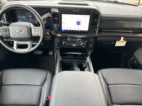 New 2026 Ford F250 Lariat w/ Lariat Premium Package AWD/4WD image 11
