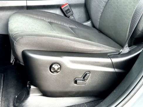 Used 2025 Dodge Durango GT RWD image 12