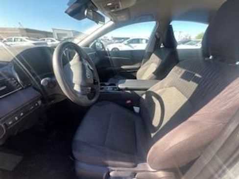 Used 2025 Toyota Camry LE image 15