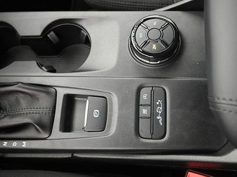 New 2025 Ford Ranger XLT w/ Equipment Group 301A High image 29