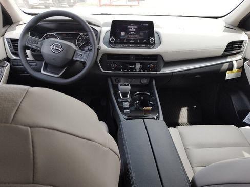 New 2026 Nissan Rogue Dark Armor FWD image 12