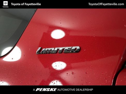 Certified 2024 Toyota 4Runner Limited AWD/4WD image 4